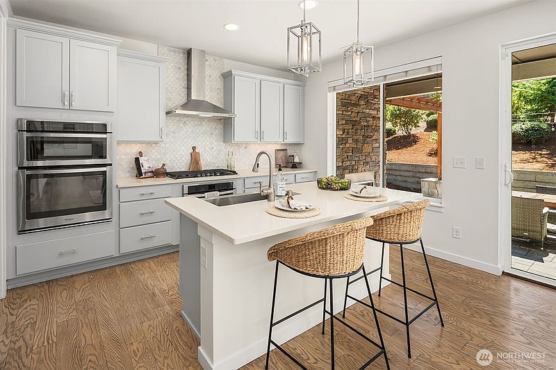 5th image of 28805 NE 156th Street