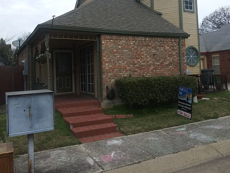 10903 Gable Cir — Photo 14