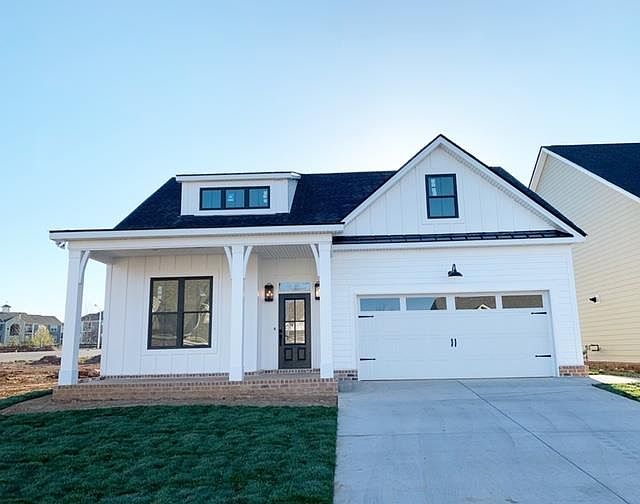 1st image of 232 Rockcastle Dr