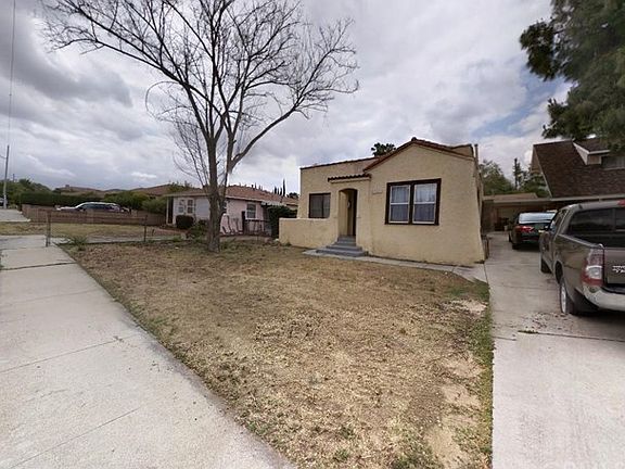 3rd image of 9347 Steele St
