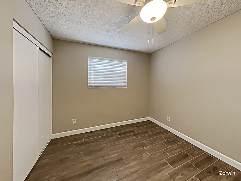 11823 N 49th Dr — Photo 11