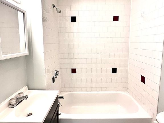 3rd image of 50 Franklin St #602