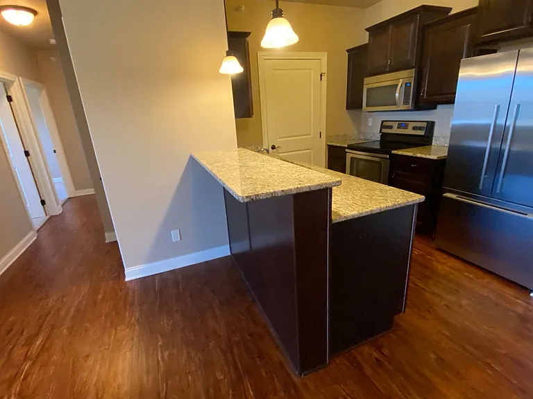 2805 Northridge Pkwy #208 — Photo 6