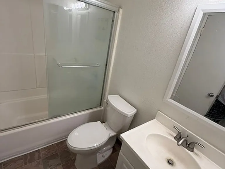 6544 Bremen Dr — Photo 4