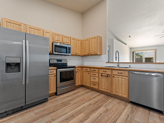 3rd image of 257 E Havasupai St