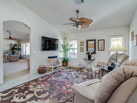 3rd image of 15015 W Robson Cir N