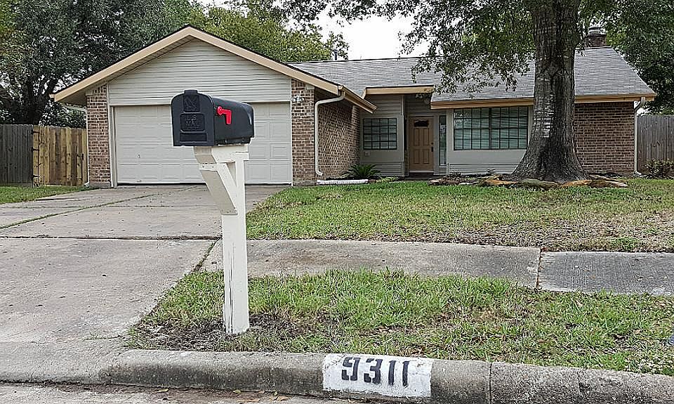 1st image of 9311 Moorfield Ct