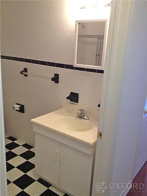 Rented by Oxford Property Group | media 21
