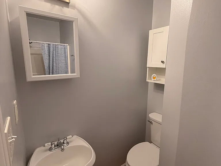 755 Trout St NE — Photo 12