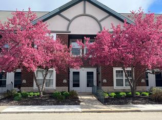 W181S8540 Lodge Blvd, Muskego, WI 53150