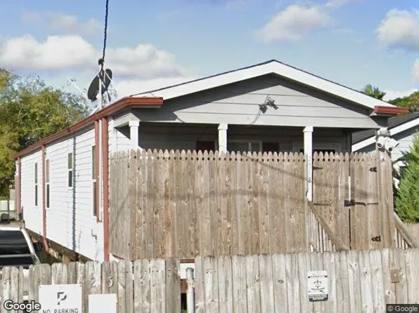 2518 Touro St, New Orleans, LA 70119