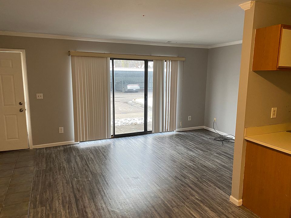 1st image of 38579 Wellington Dr #39