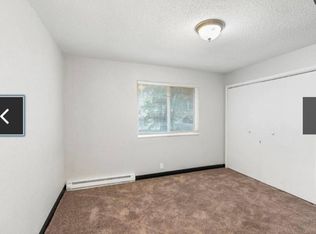 405 Edgebrook Dr APT 12, Champaign, IL