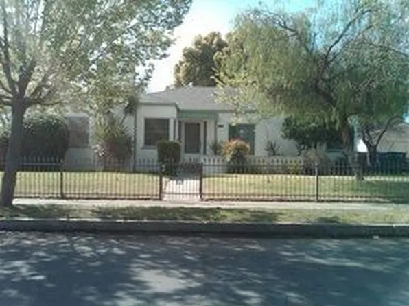 242 E University Ave, Fresno, CA 93704