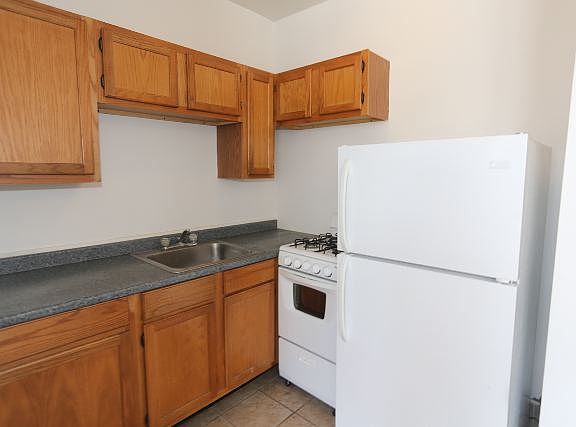 2nd image of 4851 N Damen Ave APT 214
