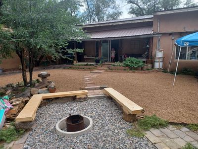 209 Herdner Rd, Taos, NM, 87571