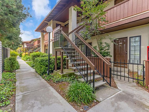 3rd image of 436 Costa Mesa Ter APT G