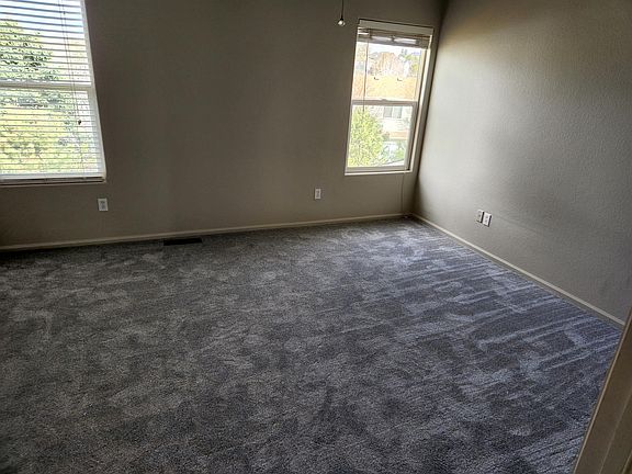 Master bedroom with new carpet and pad