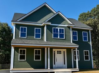 4 Strand St, Billerica, MA 01821