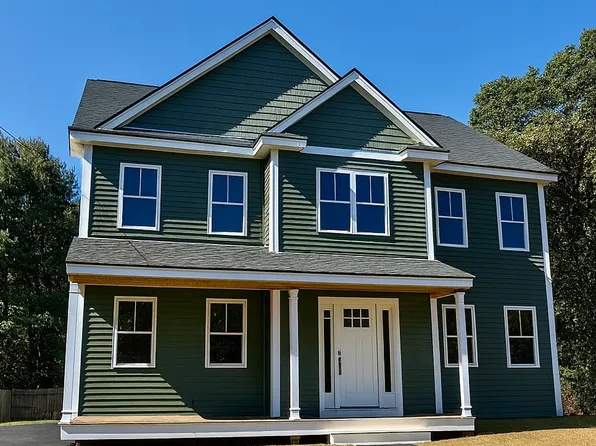 4 Strand St, Billerica, MA 01821