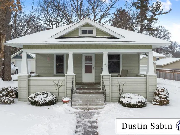 132 E Lincoln Ave, Ionia, MI 48846