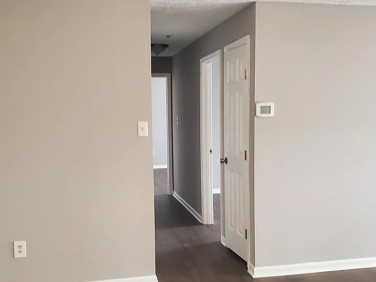 1304 Clover Valley Way #F — Photo 8
