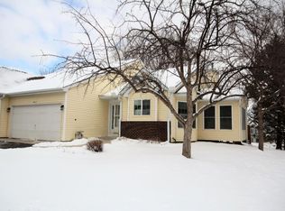 12946 Eastview Ct, Apple Valley, MN 55124