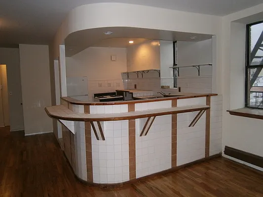 Rented by Urban Realty NYC | media 19