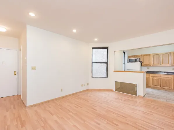 25-73 37th Street image 1 of 6