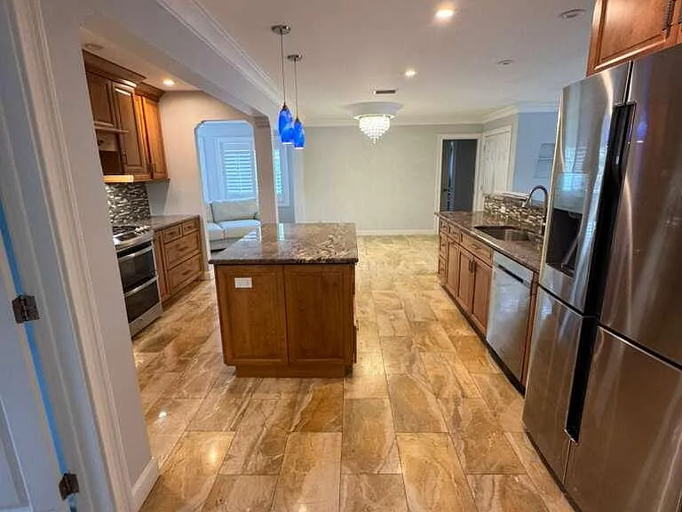 1140 Morse Blvd — Photo 17