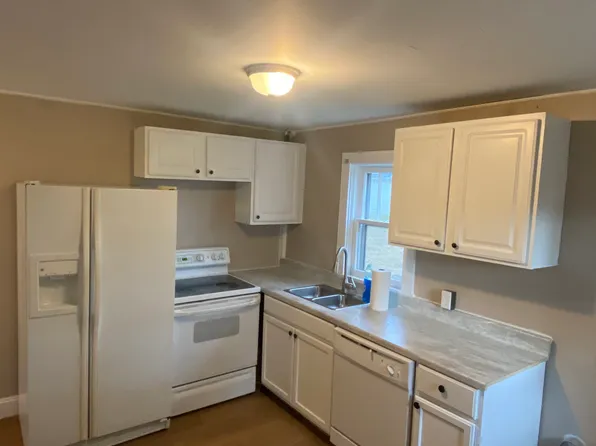 220 Winn St #C, Mount Sterling, KY 40353