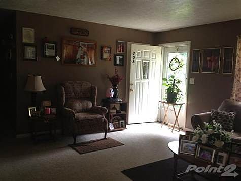 5th image of 708 Cherry Ct
