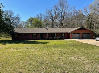 213 Seville Pl, Starkville, MS 39759