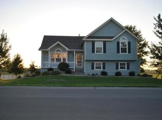 1009 Timberline Dr, Cameron, MO 64429