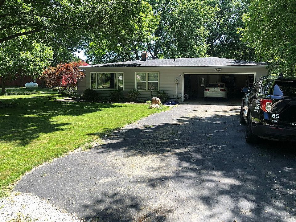 1st image of 22862 Madison St