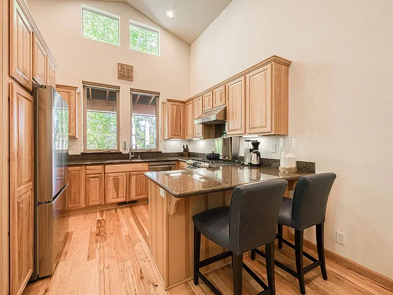 10559 Sara Bear Ln — Photo 13