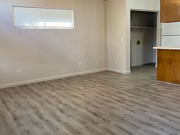 4th image of 3649 Canyon Loop Unit 2