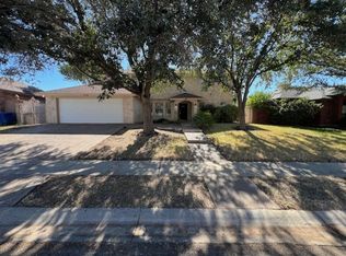 1305 Glen Ln, Laredo, TX 78045
