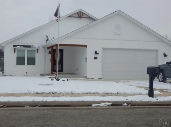 598 Howard St, Wilmington, OH 45177