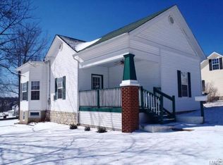 315 W Miller St, De Soto, MO 63020