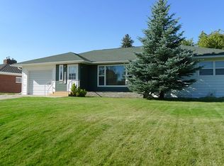 114 12th Ave S, Lewistown, MT 59457