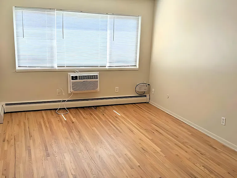 Sherwood — Photo 31
