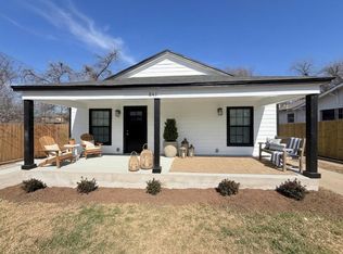 847 E Powell Ave, Fort Worth, TX 76104