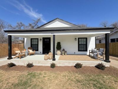 847 E Powell Ave, Fort Worth, TX, 76104