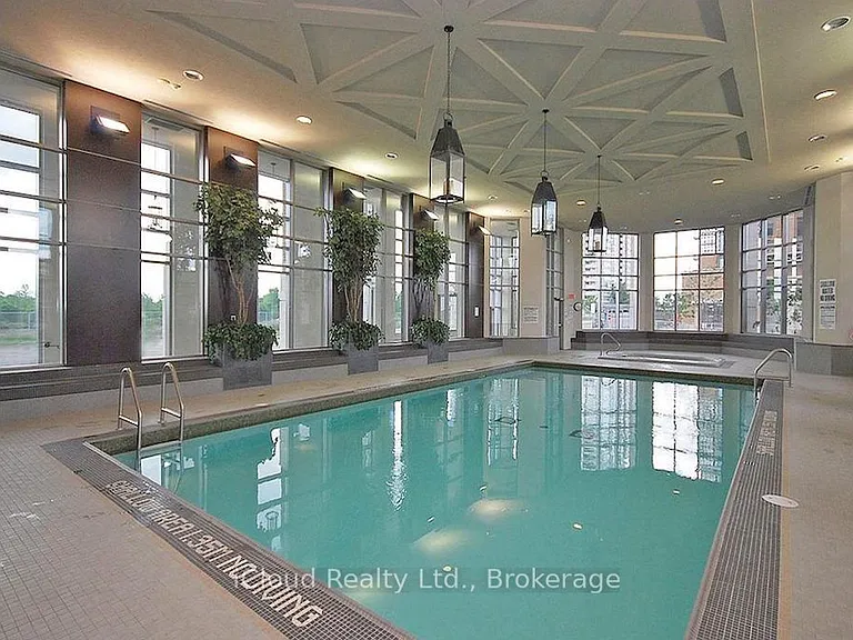 388 Prince Of Wales Dr #1610 — Photo 38