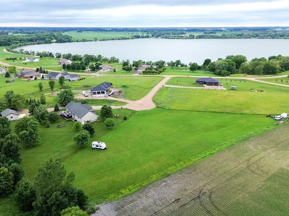 19772 Judge Ct, Silver Lake, MN 55381
