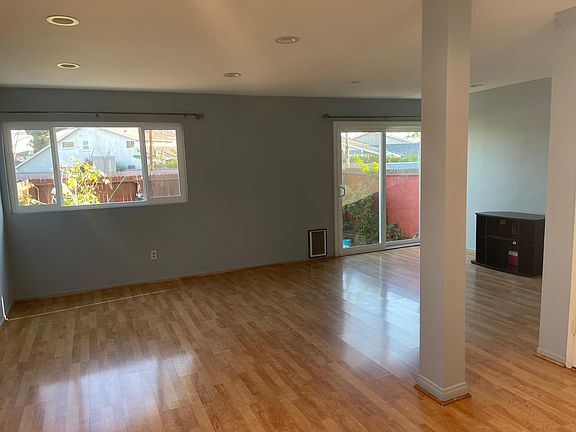3rd image of 18369 Van Ness Ave