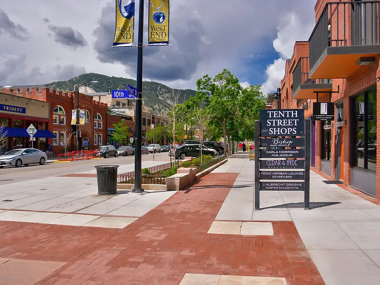350 Arapahoe Ave #16 — Photo 34