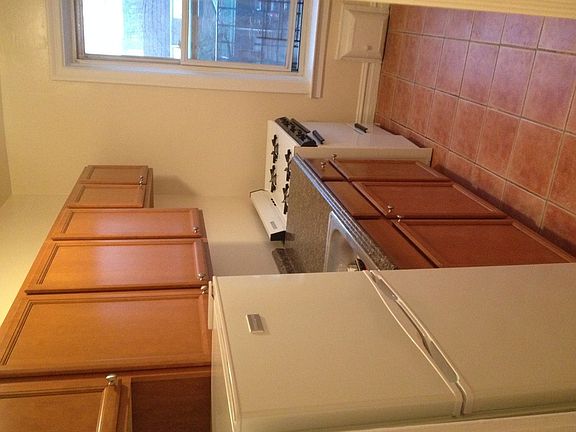 2nd image of 15119 34th Ave APT 2A