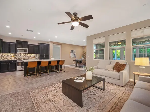 7153 Greenford Way, Roseville, CA 95747